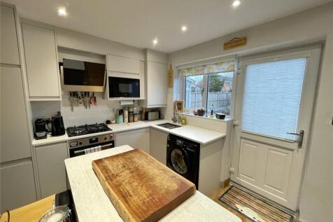 Jesson Way, Carnforth, Lancashire, LA5 photo 3