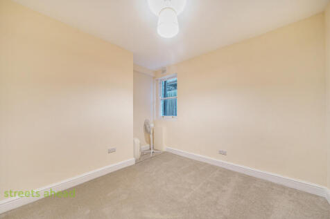 0b280b75-d5cc-4e4...