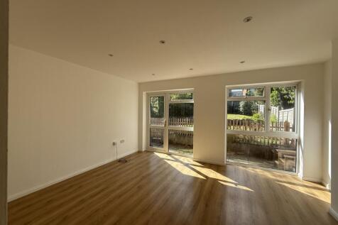 Seaton Place, Stourbridge, West Midlands, DY8 photo 3