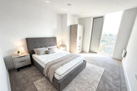 Crown View, 150 Dantzic Street, Manchester, Greater Manchester, M4 photo 4
