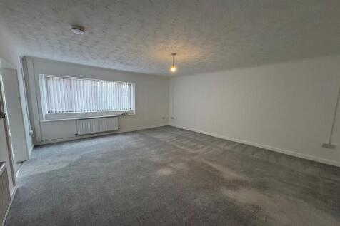 Verwood photo 3