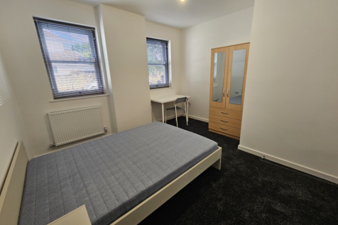 Rai Court, Leamington Spa photo 5