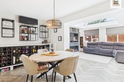 CAM04261G0-PR0092...