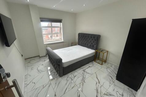 Derby Road, Staffordshire, Burton upon Trent, DE14 photo 3