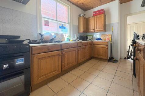 Communal Kitchen