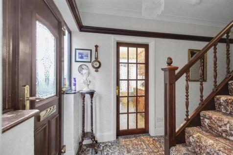 Entrance Hall_2.jpeg