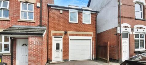 81d193d5-WhatsApp...