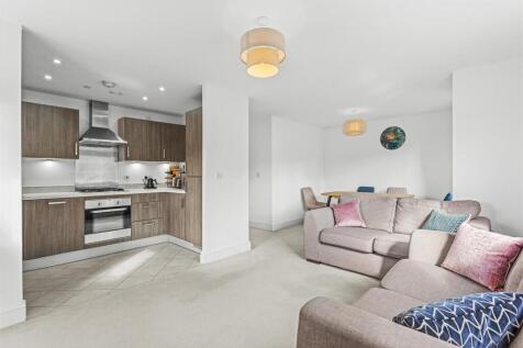 37 Kennedy Avenue, HP11 1BX-10.jpg