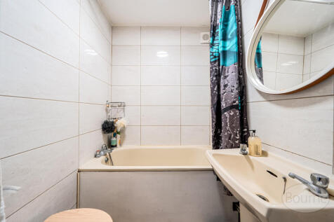 add8ef7f-2048-4c9...