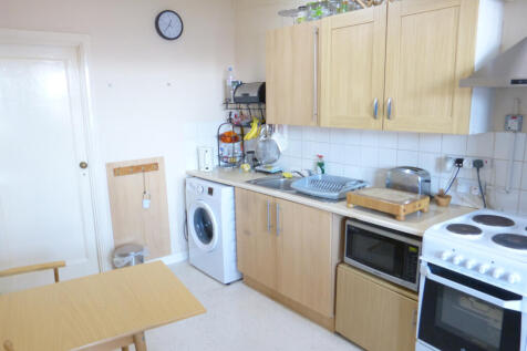 Studio to rent North End Road, London NW11