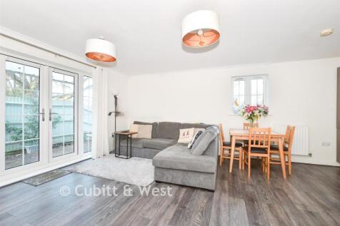 Kitchen/Lounge /Dining Room.