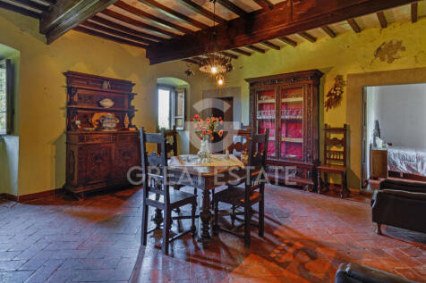 Interno