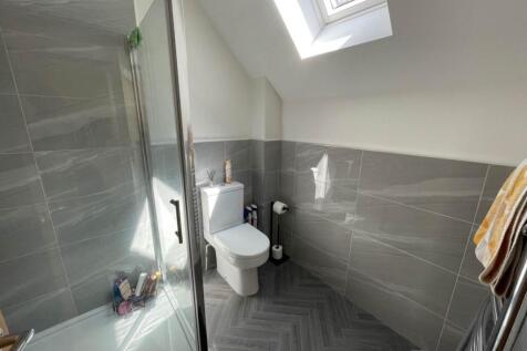 prosser mews 1 showe