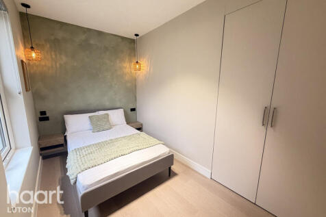 1 Bedroom House in LU2 0DN