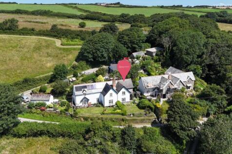 thumbnail_Trimstone Tear Drop.jpg