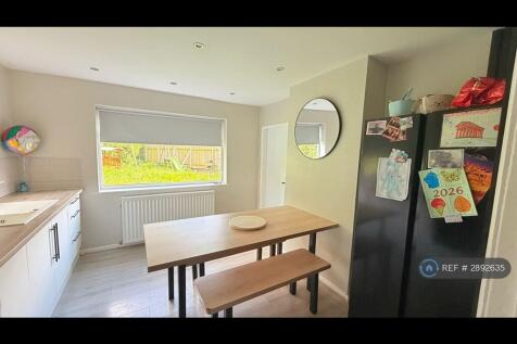Clydesdale Avenue, Houghton Le Spring, DH4 photo 5