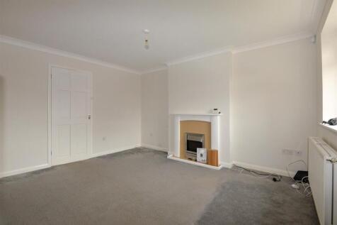 Living Room 1.jpg