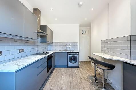 Kitchen / Breakfast Room