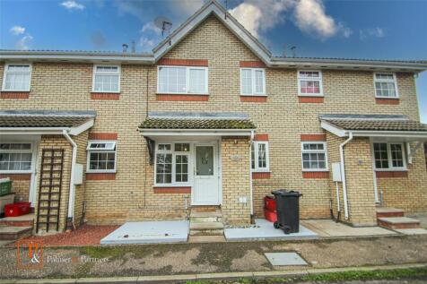 2 Bedroom Terraced in CO15 3UB