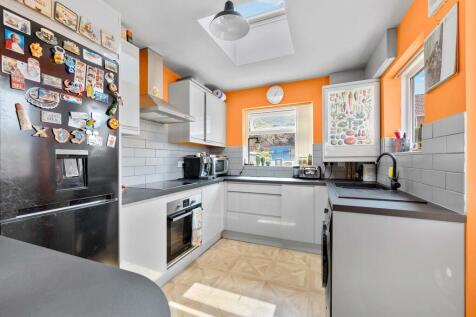 89 Clare Ave, Che...