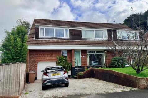AYCLIFFE GARDENS, PLYMPTON, PLYMOUTH PL7 1YN