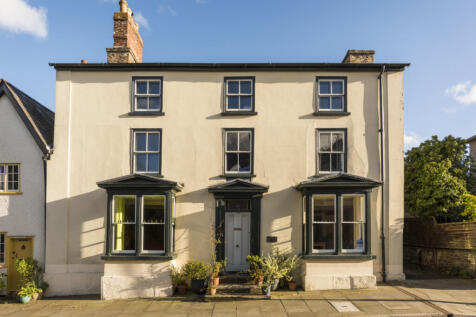 Grade II Period Townhouse