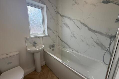Hovingham Street, Middlesbrough. photo 5