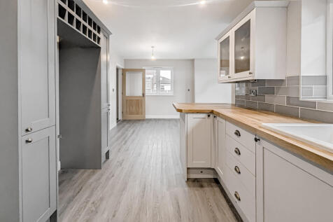 Chesterfield, S44 - property photo