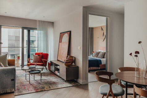 PenRiv_1bed_Living (1).jpg