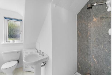 11_36 bay street, fairlie  (12).jpg