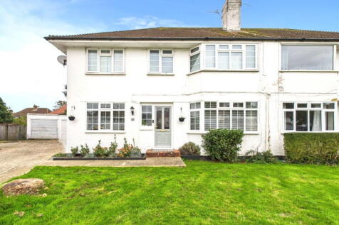 Worthing, BN14 - property photo