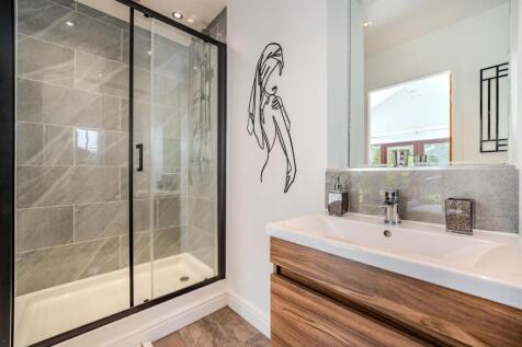 Cloich_The Green_Swinton-20.jpg