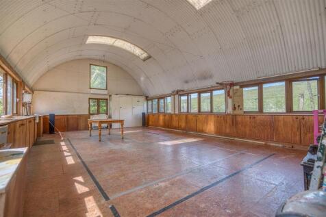 The Dutch Barn inside