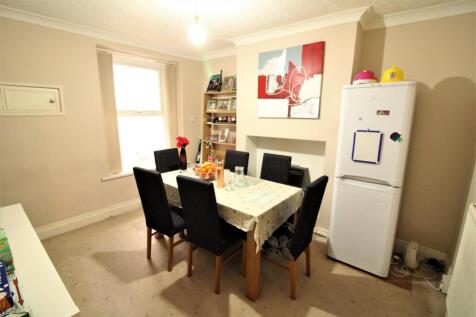 Dining room .jpg