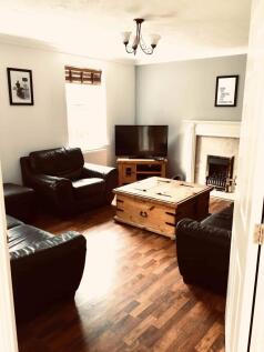 5 Bedroom House in LE11 3NF