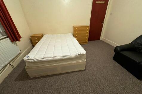 WhatsApp Image 20...