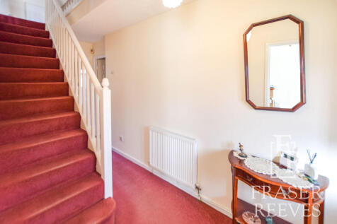 Stairs/Hallway