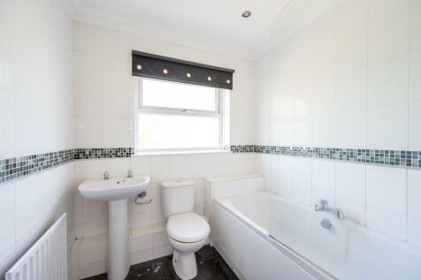 2 Aubrey Close 23 14.jpg