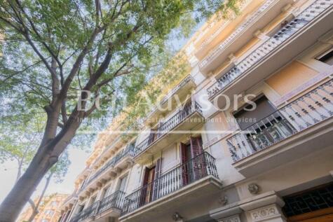 Piso-alto-reformado-a-estrenar-con-terraza-elem...