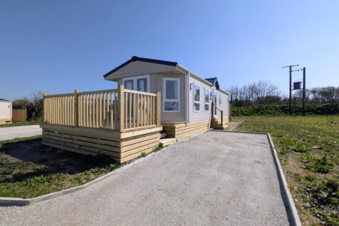 2 Bedroom Park Home for Sale