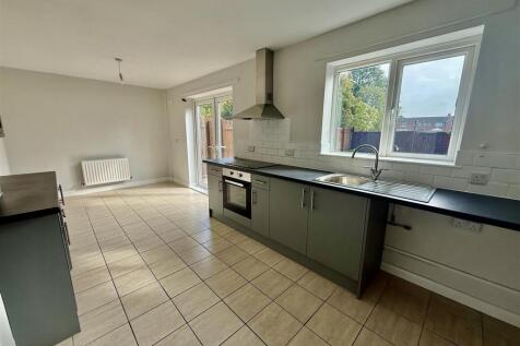 KITCHEN &amp; DINING ROOM