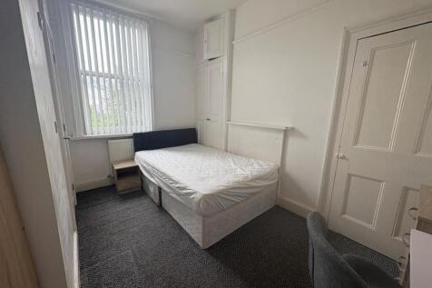 WhatsApp Image 2025-12-01 at 16.12.34.jpeg