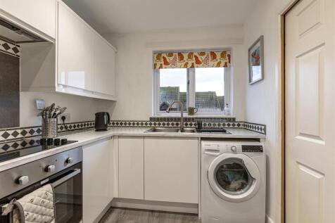 56 Kingsknowes Village Galashiels 12.JPG