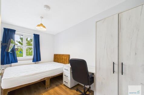 CAM03394G0-PR0355...