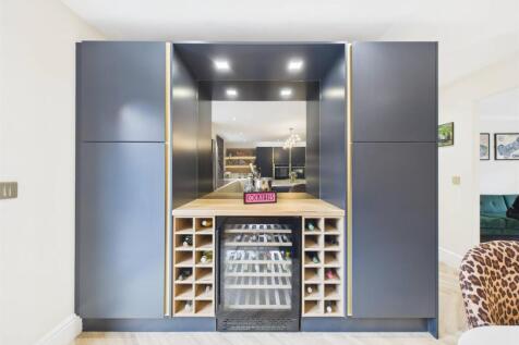 Superb Open Plan Living Space