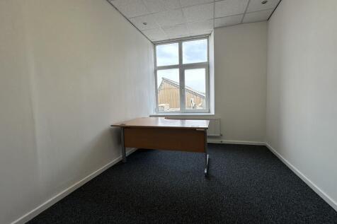 Office to rent Image 5