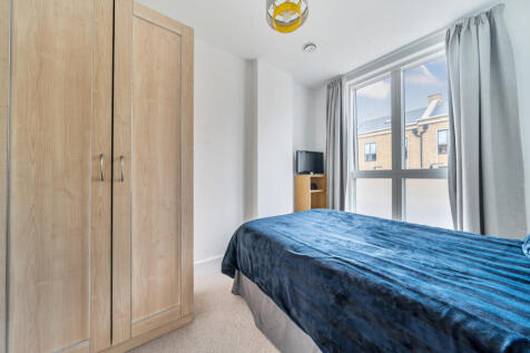 1329121-10-688244...