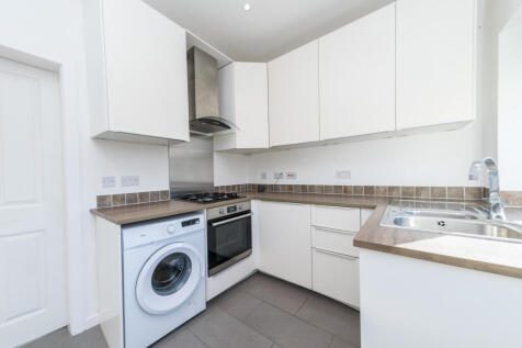 Bynes Road, London, CR2 photo 2