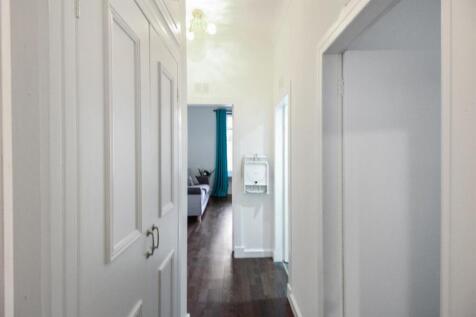12 - Hallway 2.jpg
