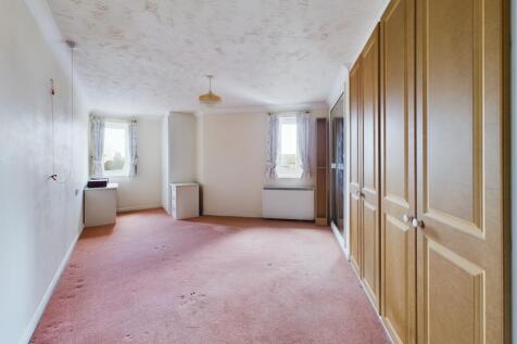 CAM02545G0-PR0338-STILL013